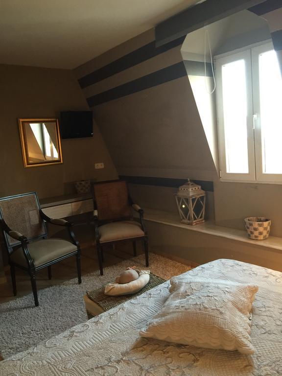 Margot'L Hotel Rochefort Quarto foto