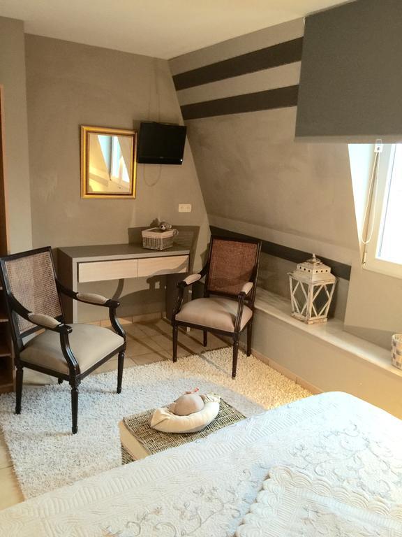 Margot'L Hotel Rochefort Quarto foto