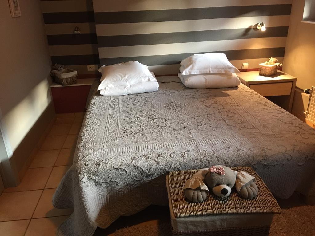 Margot'L Hotel Rochefort Quarto foto